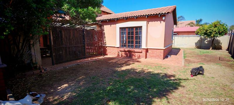 To Let 2 Bedroom Property for Rent in Waterval North West